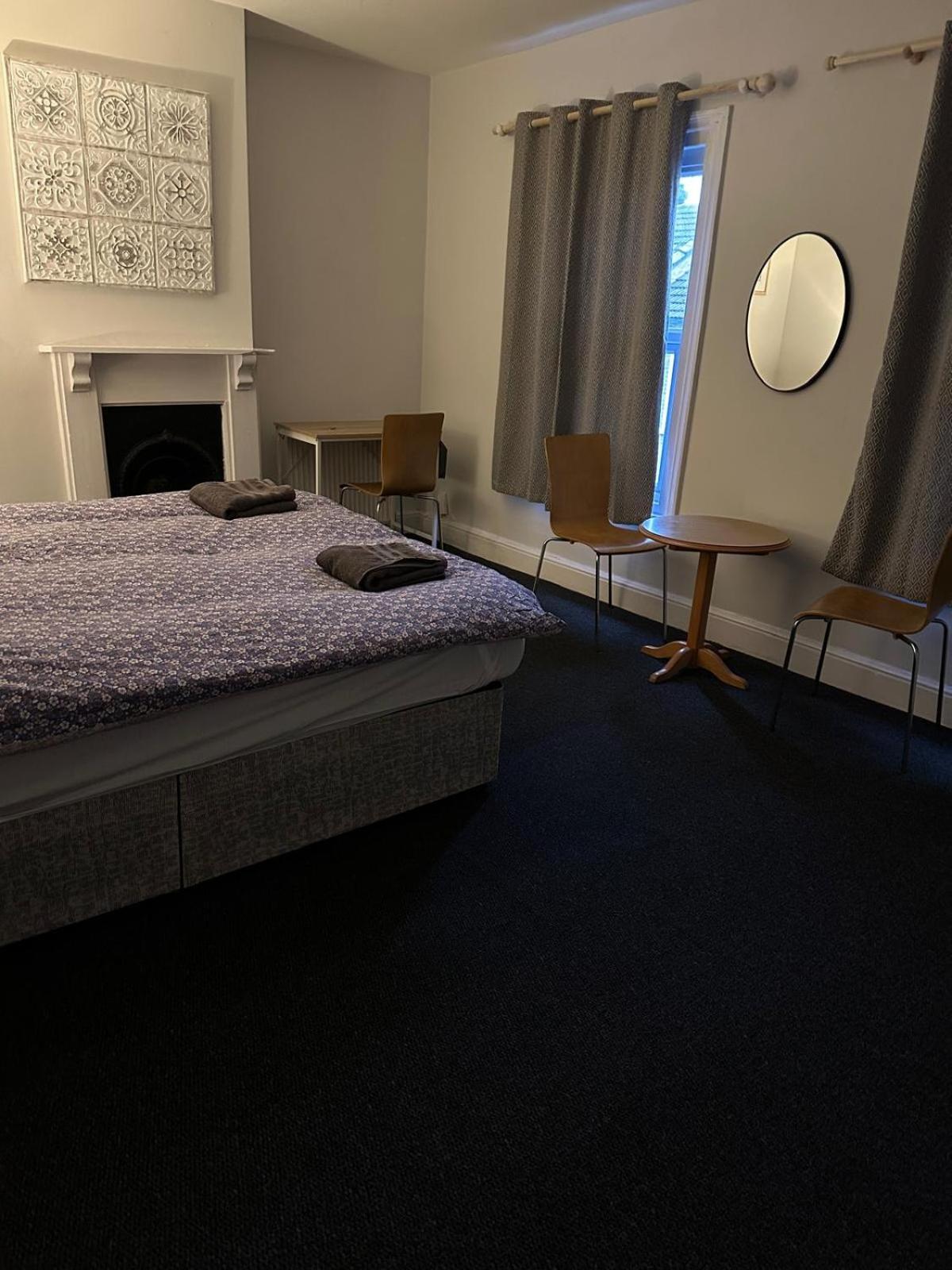 Luton Town House Near Airport Apartman Kültér fotó